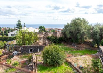 Giardino - Villa Viale Delle Olimpiadi
 
16, Catania - foto 15