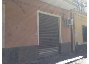 Edificio all\'aperto - Magazzino Via Stazzone
 
175, Catania - foto 8