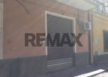 Edificio all\'aperto - Magazzino Via Stazzone
 
175, Catania - foto 12