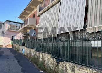 Edificio all\'aperto - Quadrilocale Via Prima
 
16, Aci Catena - foto 36