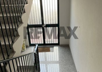 Scale - Quadrilocale Via Prima
 
16, Aci Catena - foto 37