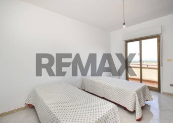 Camera / camera da letto - Quadrilocale Contrada San Biagio
 
1/2, Fiumefreddo di Sicilia - foto 17