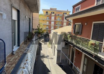 Balcone - Quadrilocale Via Trieste
 
14, Belpasso - foto 1