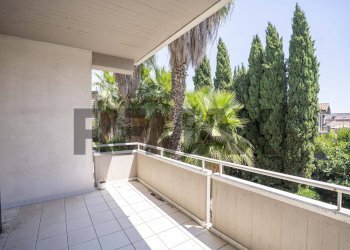 Balcone - Appartamento Via Vincenzo Bellini
 
8, Gravina di Catania - foto 10