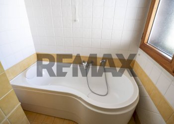 Bagno - Appartamento Via Vincenzo Bellini
 
8, Gravina di Catania - foto 28