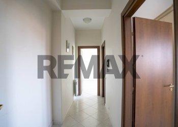 Hall / corridoio - Appartamento Via Vincenzo Bellini
 
8, Gravina di Catania - foto 30