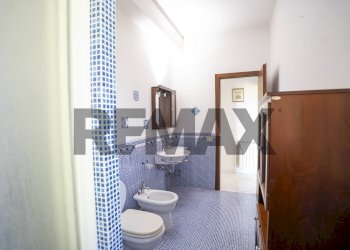 Bagno - Appartamento Via Vincenzo Bellini
 
8, Gravina di Catania - foto 34
