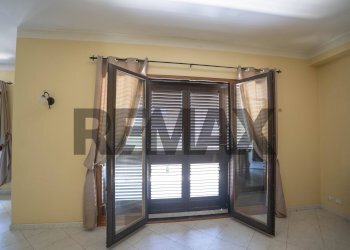 Stanza vuota - Appartamento Via Vincenzo Bellini
 
8, Gravina di Catania - foto 37