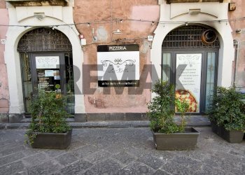 Edificio all\'aperto - Locale Commerciale Via Pennisi
 
30, Acireale - foto 2
