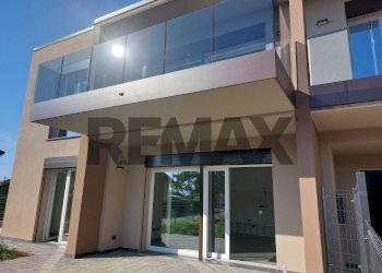 Terrazza - Three-room apartment Via Giovanni Verga
 
snc, Olgiate Comasco - photo 16