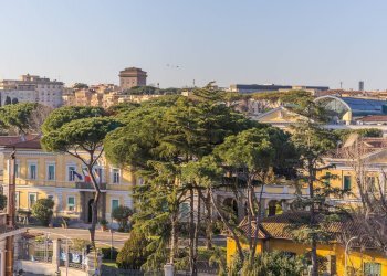 Edificio all\'aperto - Trilocale Viale Di Vigna Pia
32, Roma - foto 3