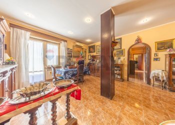 Sala da pranzo - Trilocale Viale Di Vigna Pia
32, Roma - foto 12