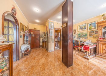 Hall / corridoio - Trilocale Viale Di Vigna Pia
32, Roma - foto 13