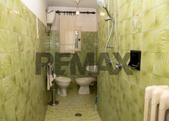 Bagno - Four-room apartment Via dell'Ossaia
 
188, Montevarchi - photo 14
