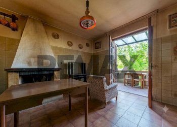 Sala da pranzo - Villa a Schiera VIA GOBETTI
 
2, Loro Ciuffenna - foto 5
