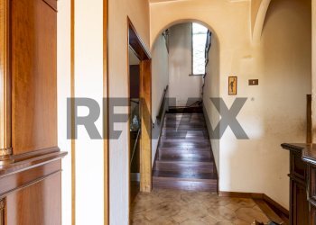 Scale - Villa a Schiera VIA GOBETTI
 
2, Loro Ciuffenna - foto 6