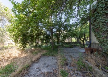 Giardino - Villa a Schiera VIA GOBETTI
 
2, Loro Ciuffenna - foto 21