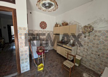 Cucina - Four-room apartment P.zza Luigi Guzolini
 
11, Cervicati - photo 11
