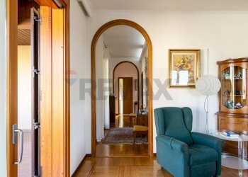 Hall / corridoio - Villa Volta
 
41, Cassago Brianza - foto 10