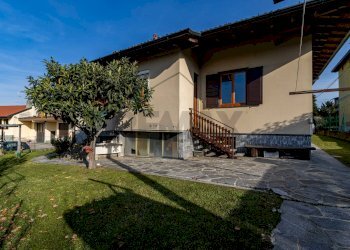 Casa all\'aperto - Villa Volta
 
41, Cassago Brianza - foto 16