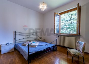 Camera / camera da letto - Villa Volta
 
41, Cassago Brianza - foto 48