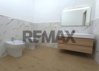 Bagno - Three-room apartment via valosa di sopra
 
23, Monza - photo 12