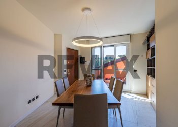 Sala da pranzo - Villa Bifamiliare CADORNA
 
28, Cremella - foto 6