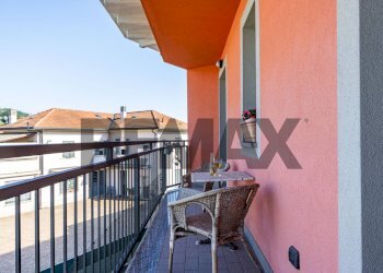 Balcone - Villa Bifamiliare CADORNA
 
28, Cremella - foto 23
