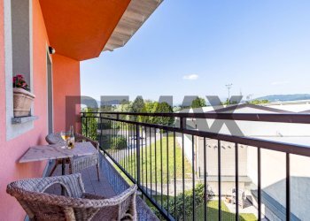Balcone - Villa Bifamiliare CADORNA
 
28, Cremella - foto 24
