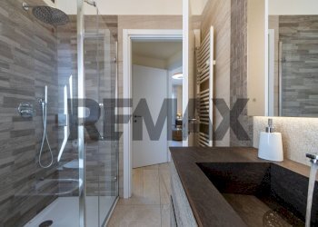 Bagno - Villa Bifamiliare CADORNA
 
28, Cremella - foto 33
