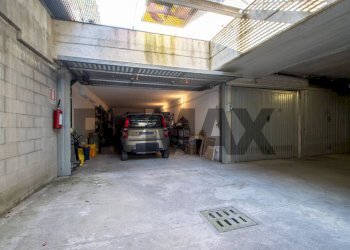 Parcheggio - Villa Bifamiliare CADORNA
 
28, Cremella - foto 48