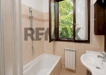 Bagno - Three-room apartment via Ceresola
 
7b, Besana in Brianza - photo 8