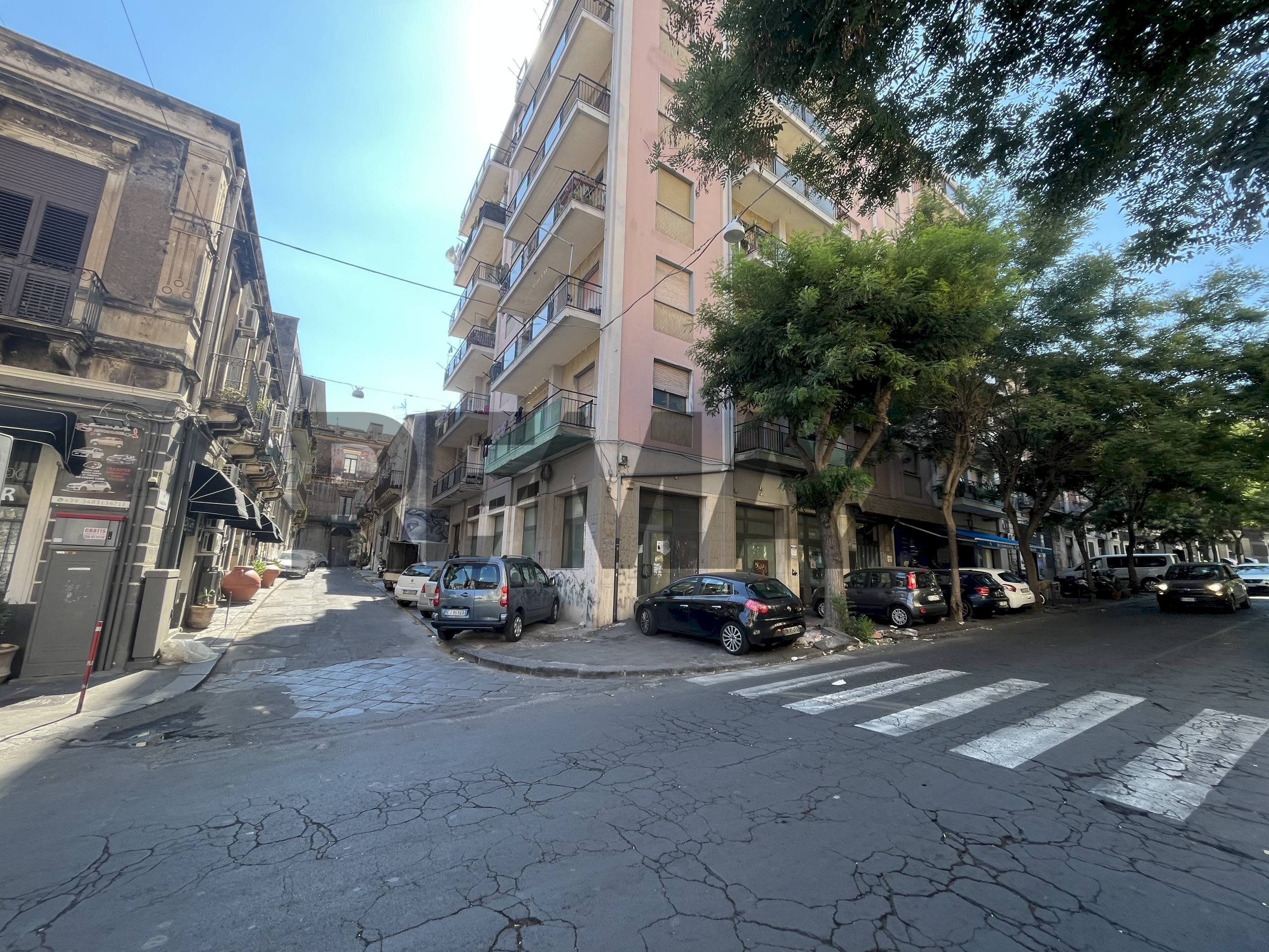 Edificio all\'aperto - Appartamento Via Plebiscito
 
519, Catania - foto 1