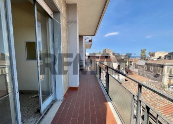 Balcone - Appartamento Via Plebiscito
 
519, Catania - foto 13