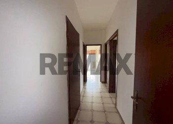 Hall / corridoio - Four-room apartment via Giuseppe Amato
 
23, Buccheri - photo 15