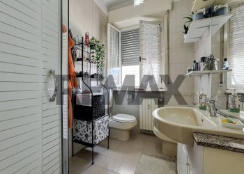 Bagno - Three-room apartment Via Chivasso
 
27, Vercelli - photo 16