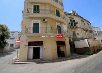 Shop Via Giovanni Simonetti, Martina Franca - photo 1