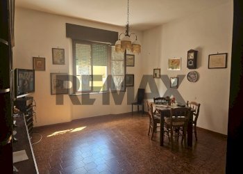 Sala da pranzo - Four-room apartment via Boccaccio
 
3, Piombino - photo 8