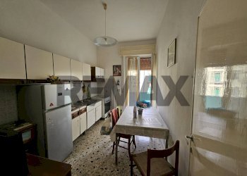 Cucina - Bilocale piazza costituzione
 
3, Piombino - foto 4