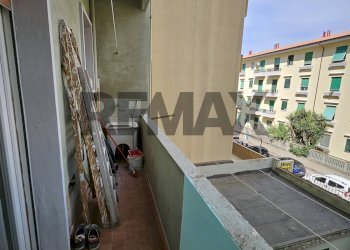 Balcone - Bilocale piazza costituzione
 
3, Piombino - foto 5