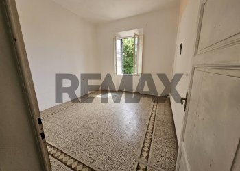 Stanza vuota - Quadrilocale via della Repubblica
 
64, Piombino - foto 1