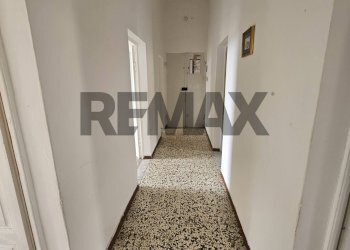 Hall / corridoio - Quadrilocale via della Repubblica
 
64, Piombino - foto 8