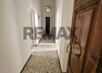 Hall / corridoio - Quadrilocale via della Repubblica
 
64, Piombino - foto 17