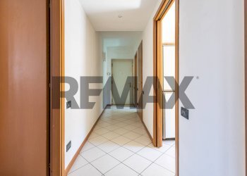 Hall / corridoio - Bilocale Via Secchi
 
2, Milano - foto 8