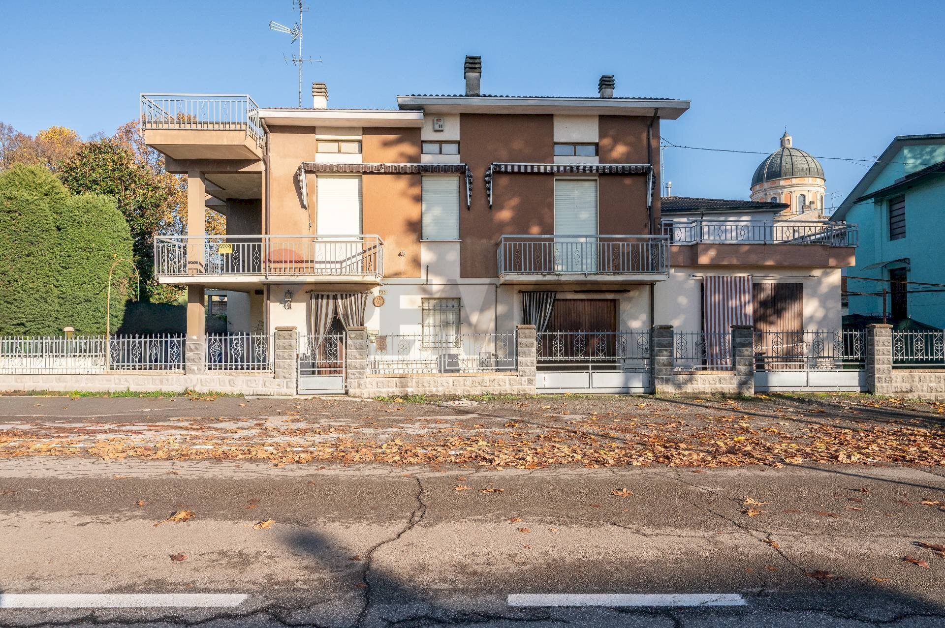 Casa all\'aperto - Casa indipendente VIALE DELLA LIBERTA'
 
30, Boretto - foto 1