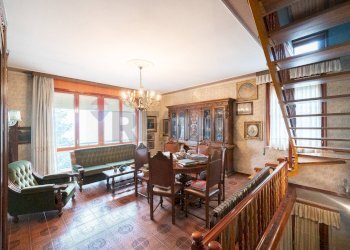 Sala da pranzo - Casa indipendente VIALE DELLA LIBERTA'
 
30, Boretto - foto 4