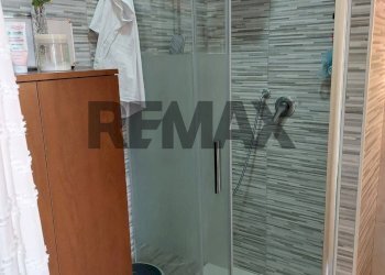 Bagno - Trilocale Via Milano
 
57, Castelnuovo del Garda - foto 22