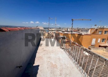 Terrazza - Casa semi indipendente Via Claudio Arezzo
11, Siracusa - foto 1