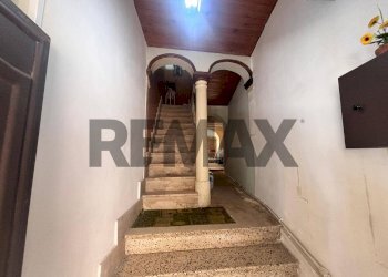 Scale - Casa semi indipendente Via Claudio Arezzo
11, Siracusa - foto 5