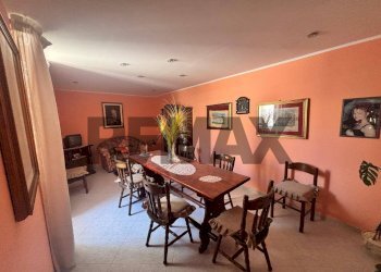 Sala da pranzo - Casa semi indipendente Via Claudio Arezzo
11, Siracusa - foto 18